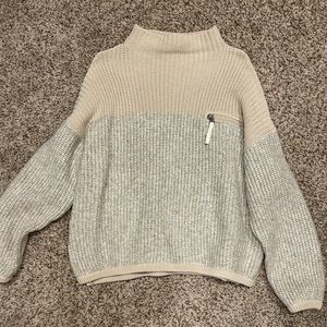 Varley sweater - like new!